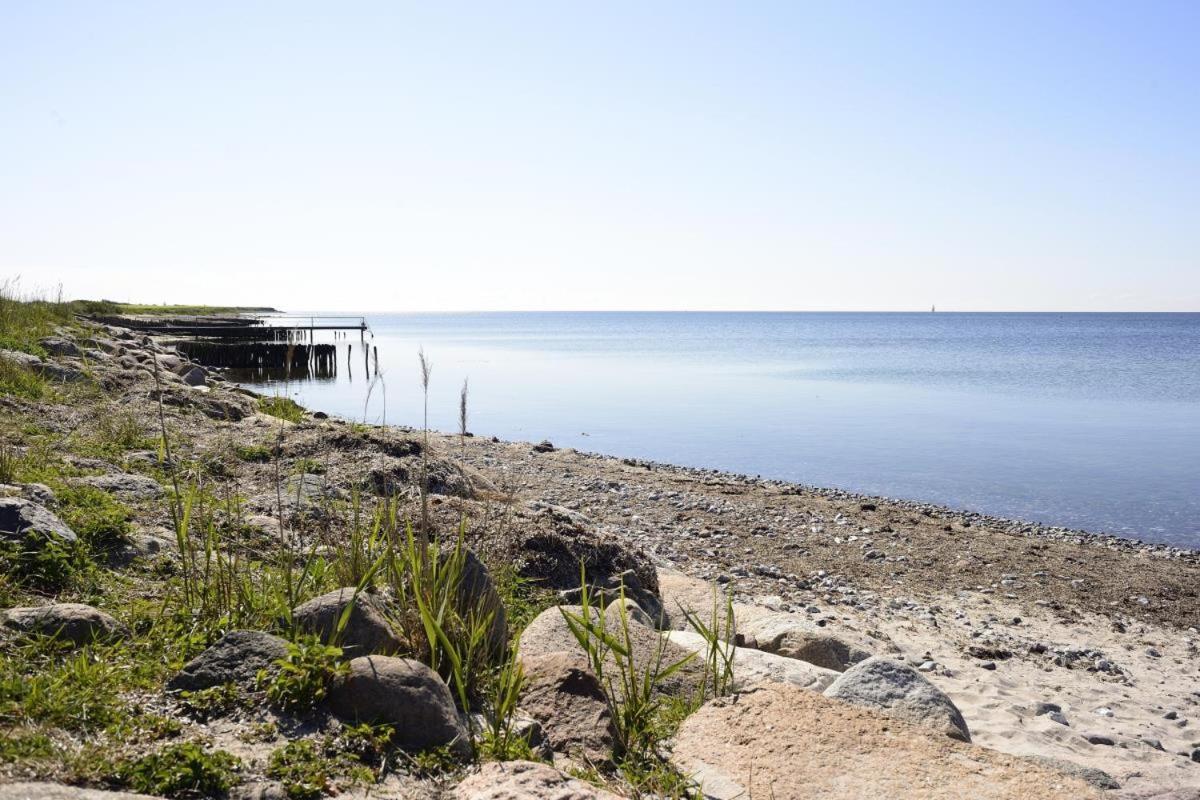 Traumhaftes Strand-Apartment Mit Meerblick Staberdorf Kültér fotó